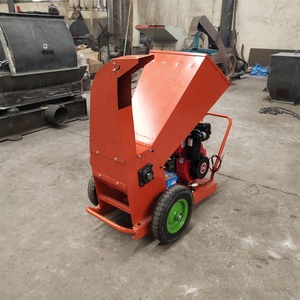 Trituradora de madera hidráulica con orugas de 55HP, motor diésel de 12HP, máquina increíble para industrias minoristas forestales, 1 año de garantía - Product Image 3