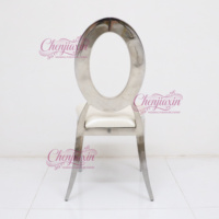 Vente en gros de nouveaux meubles d'hôtel modernes, chaises et table de banquet de mariage en acier inoxydable argenté de luxe pour les événements festifs