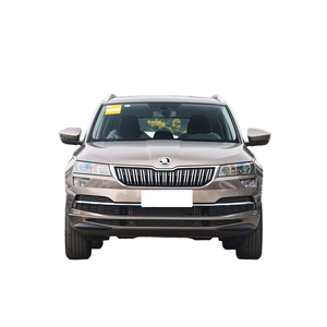 2024 modelo Skoda KAROQ TSI280 Color dorado 1,4 T 150 caballos de fuerza L4 5 puertas 5 plazas SUV transmisión automática luces LED <span class=keywords><strong>coche</strong></span> nuevo - Product Image 1