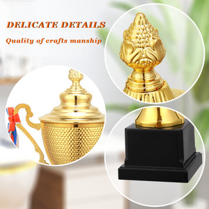 Fabricant de trophées, trophée personnalisé de football, de soccer, de basketball, de compétition sportive, médaille et trophées en métal doré personnalisés - Product Image 3