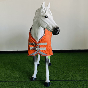 พรมกันน้ำและระบายอากาศได้ดี4D 400ก. พรมปูพื้นม้าฤดูหนาวสำหรับสภาพอากาศที่ไม่เอื้ออำนวย - Product Image 3