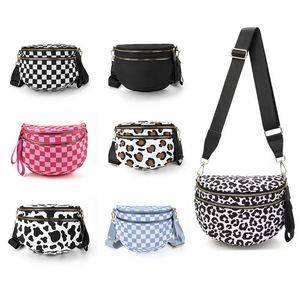 Riñonera Impermeable de Moda con USB, Bolsa Cruzada, Riñonera Deportiva para Correr al Aire Libre - Product Image 2