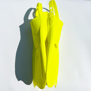 Materiales <span class=keywords><strong>EVA</strong></span> Hebillas ajustables Color amarillo <span class=keywords><strong>aletas</strong></span> de esnórquel Nuevo diseño <span class=keywords><strong>Aletas</strong></span> de natación para esnórquel Buceo Natación - Product Image 3