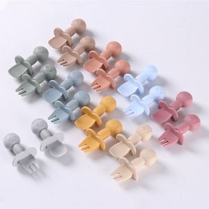 Ensemble cuillère et fourchette d'apprentissage pour bébé en silicone à manche court – Idéal pour l'initiation à la diversification alimentaire (riz, céréales) - Product Image 3