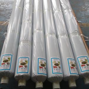 Paillis de tomate rouge perforé de désinsectisation, couverture de sol agricole de film de paillis en plastique noir, prix de rouleau de film de paillage bon marché - Product Image 6