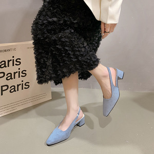 รองเท้าส้นเตี้ยหัวเหลี่ยมแบบสวม สไตล์หวานเรียบง่าย วัสดุหนังกลับ เหมาะสำหรับฤดูใบไม้ผลิและฤดูใบไม้ร่วง ดีไซน์สวยมีสไตล์  สำหรับผู้หญิง - Product Image 2