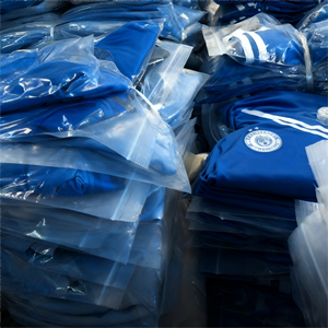 قمصان كرة قدم بالجملة من الصين، زي رياضي موحد مخصص للجنسين من قوانغشي، طقم صيفي عالي الجودة 100% بوليستر سريع الجفاف - Product Image 3