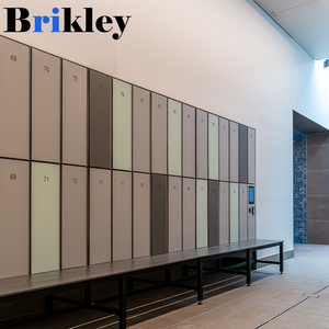 <span class=keywords><strong>Casier</strong></span> <span class=keywords><strong>de</strong></span> gymnastique phénolique stratifié compact Hpl <span class=keywords><strong>de</strong></span> couleur noire avec serrure à clé et <span class=keywords><strong>taille</strong></span> personnalisée - Product Image 5