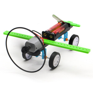 Kit de Avión de Ala Fija Verde, Versión 130, Juguete Educativo STEM de Ciencia para Niños de 7 a 9 Años, Modelo de Plástico con Batería - Product Image 4