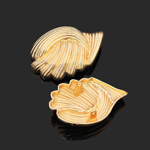 Boutons personnalisés pour vêtements, forme irrégulière, coquillage, conque, étoile de mer, forme spéciale, en alliage, avec tige, boutons métalliques sur mesure - Product Image 6