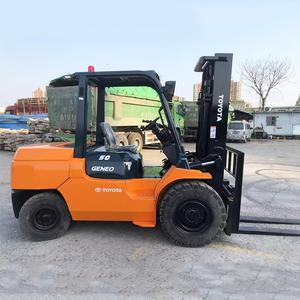 Montacargas Usado ZLin Toyota FD50 de 5 Toneladas con Motor Diésel y Mástil de Tres Etapas para Uso en Exteriores, Precio Económico 2022 - Product Image 4
