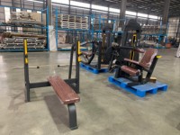 Banc plat multifonctionnel commercial pour musculation et entraînement musculaire