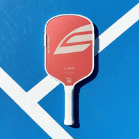 Raquette de pickleball Factory Boomstik en fibre de carbone T700 de 5e génération, pressée à chaud, entièrement entourée de mousse EVA de 16 mm, avec bloc externe intégré