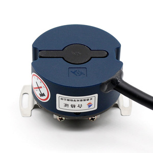 Changchun Yuheng HKD-14D-23X16PB-G05FD-D-0.5m Absolute Encoder 23 <b>Bit</b> Multi Turn Flange Mount Cable Leads - Product Image 2