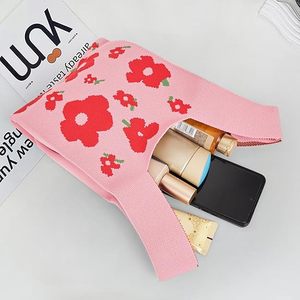 Borsa per Cellulare a Forma di Ragazza Cartoon in Maglia, Carina e Portatile, Borsetta a Tracolla per Ragazze, Piccola Borsa da Polso per Donne - Product Image 5