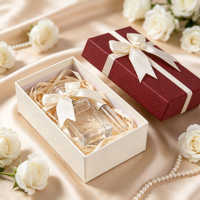 Boîte de parfum à la fraise avec flacon de parfum, motif baies rouges, coffret cadeau parfumé, emballage cadeau en gros, fabrication sur mesure