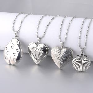 Collar con Colgante de Acero Inoxidable con Diseño de Escarabajo y <span class=keywords><strong>Libro</strong></span> en Forma de Corazón Circular Elíptico de Estilo Moderno - Product Image 1