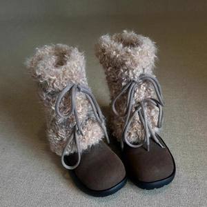 Botas de plataforma afelpadas para mujer, novedad 2025, en stock, estilo retro con cordones, botines cálidos de invierno con forro polar para la nieve - Product Image 5