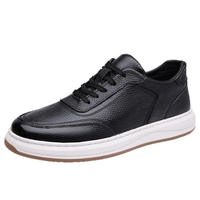 Chaussures de skate en cuir PU pour hommes, baskets plates à lacets, antidérapantes, légères, décontractées