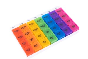 Vente en gros de boîtes à pilules en plastique biodégradable personnalisables de haute performance, 28 compartiments, pour une semaine - Product Image 4