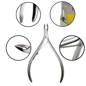 Pinces à ongles professionnelles de haute qualité nouvelle conception avec lame incurvée en acier inoxydable prix de gros raisonnable pour l'utilisation des doigts - Product Image 5