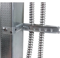 Support de câble de montage de goujon en acier galvanisé avec languette de verrouillage Pinces de montage CJ6 Fixations de support de câble avec USA Canada