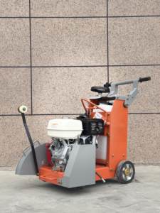 Super Promotions Q500 Béton Asphalte Route Scie à découper Essence Diesel Route Machine à découper le béton - Product Image 4