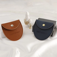 Sac de pochette à bijoux en cuir PU personnalisé 8*8cm bague de luxe bracelet collier sac d'emballage bijoux sac de pochette en cuir avec logo