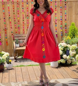 Cina produttore abito floreale ricamato a mano con scollo a barchetta <span class=keywords><strong>da</strong></span> <span class=keywords><strong>donna</strong></span> <span class=keywords><strong>su</strong></span> <span class=keywords><strong>misura</strong></span> abito Fiesta messicano taglie forti con collo in pizzo - Product Image 4