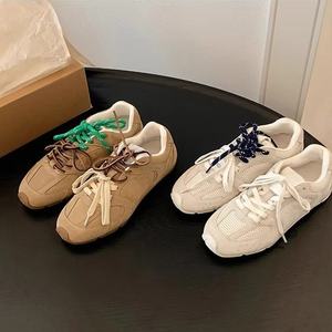 รองเท้าวิ่งลำลองสีน้ำตาลสำหรับทุกเพศ คอลเลคชั่นร่วมแบรนด์ MIU และ NBW รุ่นพรีเมียมล่าสุด ปี 2026 - Product Image 2