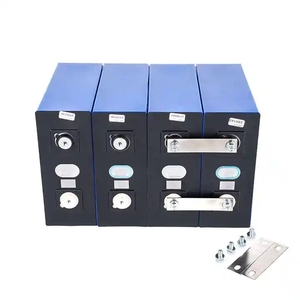 Tramway Stockage d'énergie Batterie lithium-fer-phosphate Stock <span class=keywords><strong>de</strong></span> cellules personnalisé Batterie Lifepo4 d'origine 3,2 v 200ah 300ah 280ah Ménage - Product Image 6