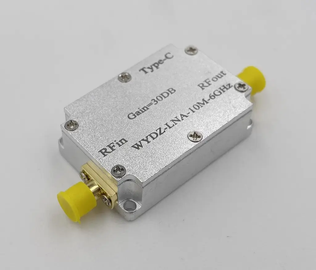 Amplificador de baixo ruído 10M-6GHz, receptor de direção de sinal RF de alta planitudem LNA 30DB, ganho frontal