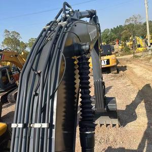 รถขุดตีนตะขาบ Volvo EC210 มือสอง สำหรับงานหนัก 22 ตัน พร้อมมอเตอร์ PLC เกียร์บ็อกซ์ สีเหลืองดำ - Product Image 4
