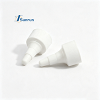 Bouchon distributeur à visser en plastique de 24 mm pour bouteilles, avec bec verseur pour huile capillaire, type OEM/ODM, 24/410