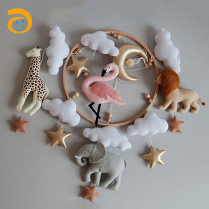 Juguete móvil de fieltro de animales salvajes para bebé, cuna móvil colgante con forma de León, nube, Luna, decoración para habitación de bebé - Product Image 4
