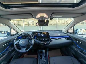 <span class=keywords><strong>Toyota</strong></span> <span class=keywords><strong>C</strong></span>-<span class=keywords><strong>HR</strong></span> 2023 Edición Comfort 2.0L - Product Image 4