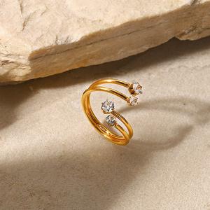 เครื่องประดับที่มีสไตล์ประณีต18K ชุบทอง316L สแตนเลสแหวนผู้หญิงหลายชั้นเพทายงานแต่งงาน4เพชรเปิด - Product Image 2