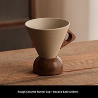Ensemble de tasses à café en céramique moderne Tasse américaine Latte à la noix de coco Tasse à cône de crème glacée de niche Passe au micro-ondes