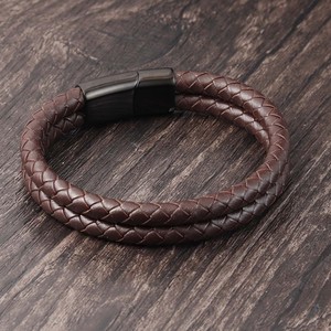 <span class=keywords><strong>Bracelet</strong></span> en cuir <span class=keywords><strong>pour</strong></span> homme <span class=keywords><strong>Bracelet</strong></span> manchette tressé Deux tons Noir Marron <span class=keywords><strong>Fermeture</strong></span> magnétique - Product Image 4