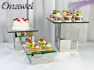 Support de Buffet Surélevé <span class=keywords><strong>en</strong></span> Acier Inoxydable Argenté Onawei pour Hôtels et Services de Pâtisserie – Équipement de Buffet Arabe de Dubaï - Product Image 2