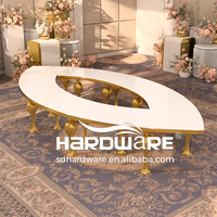 Ensemble de table et de chaises de banquet rondes en acier inoxydable et MDF pour hôtels de luxe et mariages