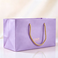 Sac en papier kraft de luxe personnalisé avec votre propre logo, grande capacité, violet, avec poignées en corde, imprimé sur mesure, pour cils et rouges à lèvres