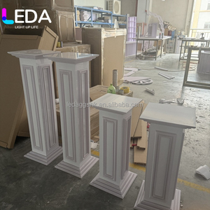 Columnas Romanas Talladas en PVC Blanco Clásico LEDA, Pedestal Cilíndrico Blanco, Soporte para Postres, Soporte para Flores para Bodas, Eventos y Fiestas - Product Image 2