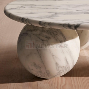 Table d'appoint en marbre blanc Arabescato Corchia de luxe Newstar, Italie, avec base ronde en marbre blanc et dessus en marbre à veines noires - Product Image 2