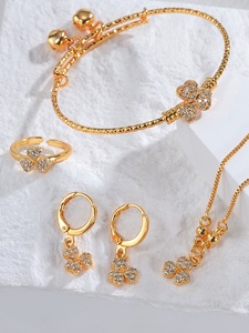 Modische Bestseller Kinder-Schmuckset Niedliches Vergoldetes Blumen-<span class=keywords><strong>Set</strong></span> mit Halskette, Ohrringen, Armband und Ring Besetzt mit Glänzenden Zirkonia - Product Image 2