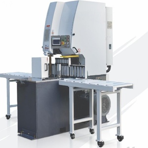 Scie à ruban verticale automatique pour bois, haute vitesse, haute précision, contrôlée par PLC, puissance de 17 kW - Product Image 2