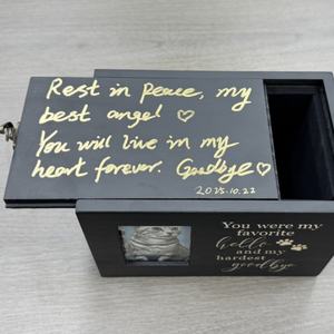 Деревянная урна ручной работы для праха питомца с фоторамкой – персонализированная шкатулка для памяти о питомце - Product Image 3