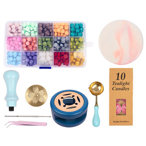 Kit complet de tampons à rouleaux pour sceau de cire en gros (Modèle HQYZPJ) - Origine Zhejiang, incluant des pastilles de cire, un pot de fusion, une cuillère, une poignée et un tapis - Product Image 5