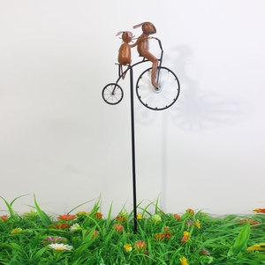 Nouveau produit transfrontalier <span class=keywords><strong>Tom</strong></span> et Jerry Décoration de jardin en forme de moto, artisanat en métal, art en fer, moulin à vent de cour - Product Image 3