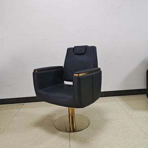 Chaise de barbier en cuir noir moderne de haute qualité avec garniture dorée, pivotante, réglable, pour salon et école, cadre en métal - Product Image 4